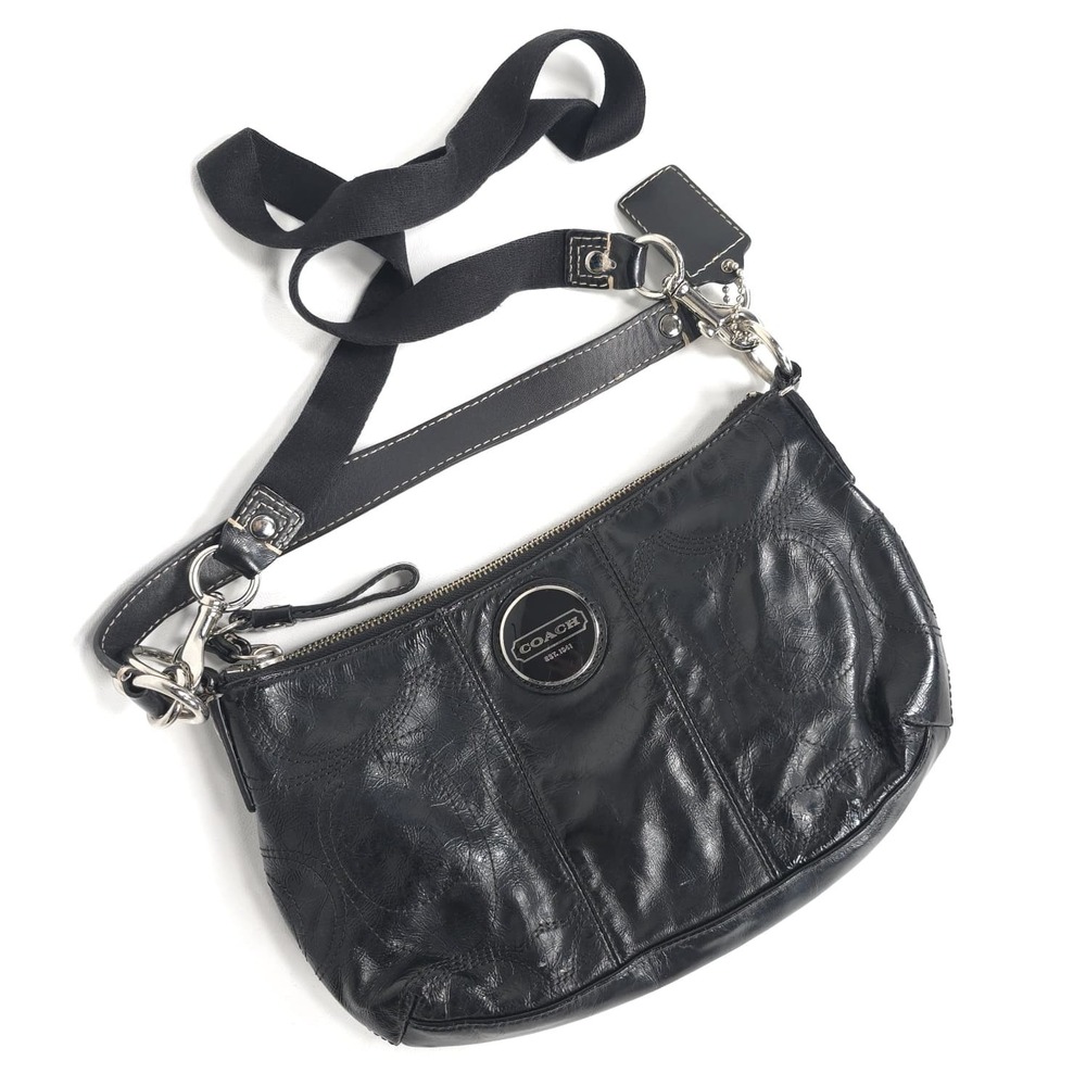 COACH‎ Crossbody Black Patent Leather Embossed Shoulder Hobo Bag D1126 F15141